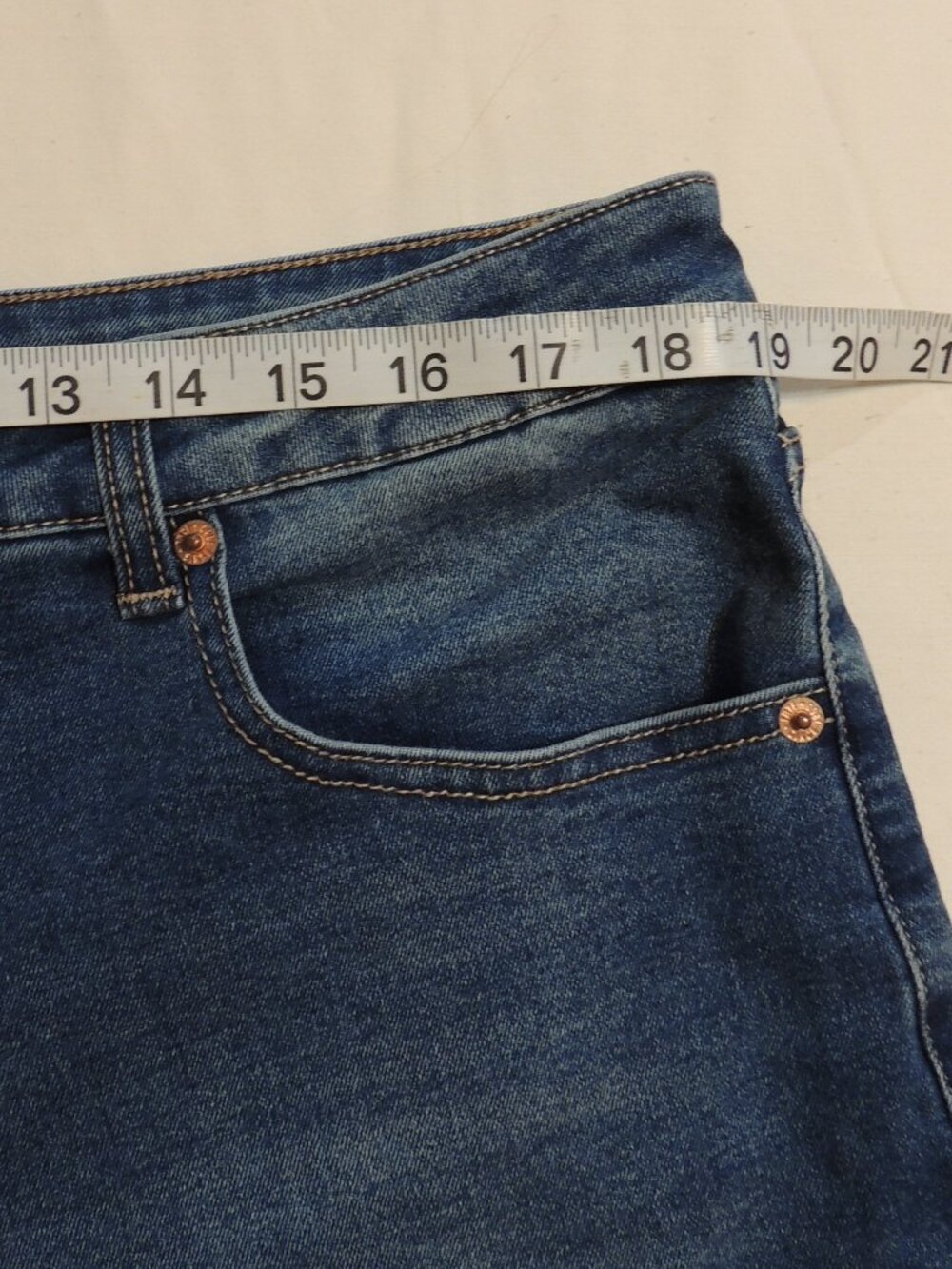 FRYE Jeans Woman Size 16 Pockets Outdoor Denim Blue Jeans - Picture 7 of 10